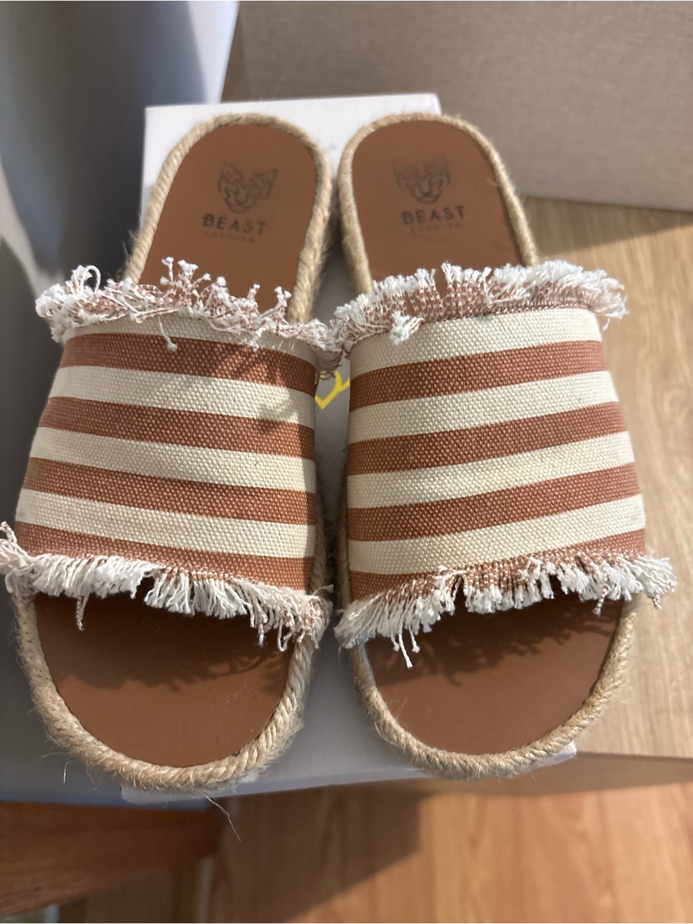 BEAST FASHION Tan and Cream Striped Slide Sandals